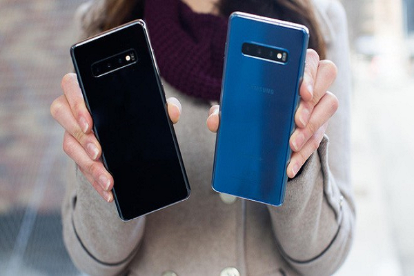 Thử nghiệm thả Galaxy S10+ mặt lưng gốm và Galaxy S10+ mặt lưng kính: đã hiểu vì sao bản gốm đắt tiền thế!