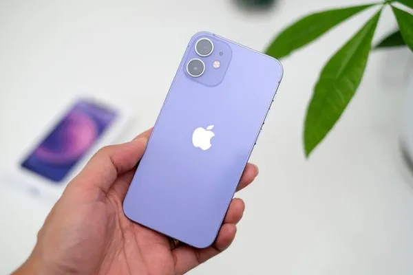 Nên mua iPhone phiên bản nước nào