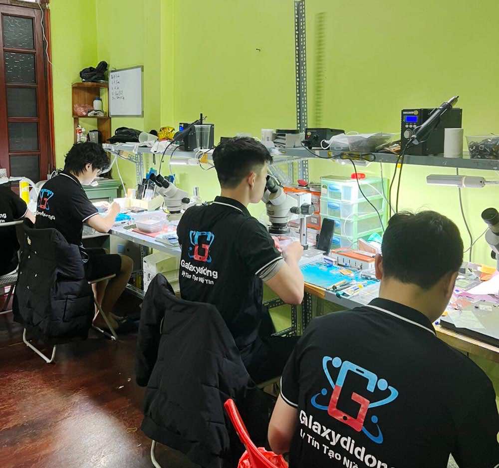 Dịch vụ sửa chữa điện thoại iPhone uy tín tại Hà Nội