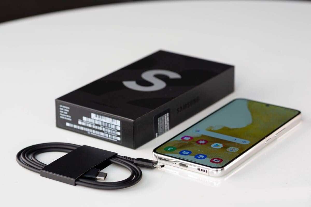 Galaxy S22 chỉ sở hữu viên pin 3700mAh
