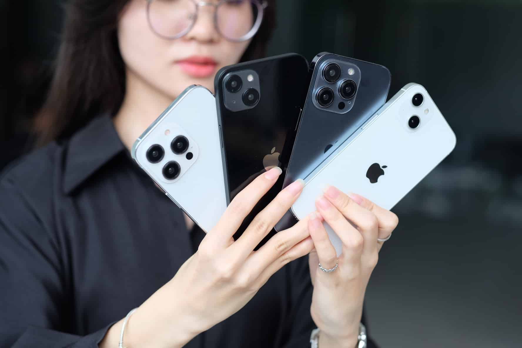 iPhone chính hãng luôn được người dùng Việt yêu thích