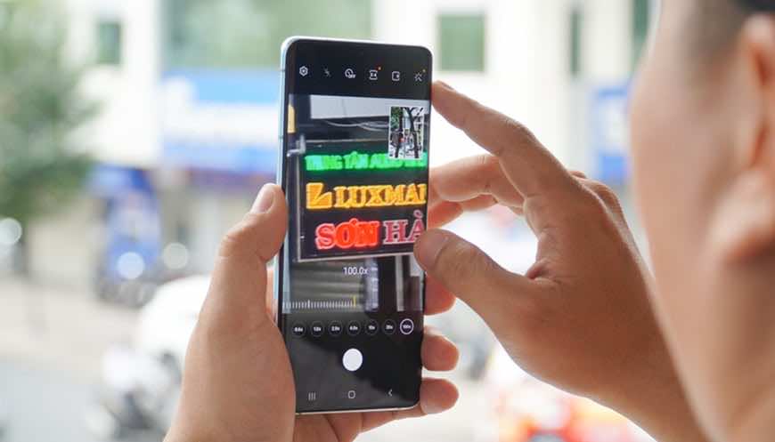 Có thêm cảm biến Duel - Telephoto