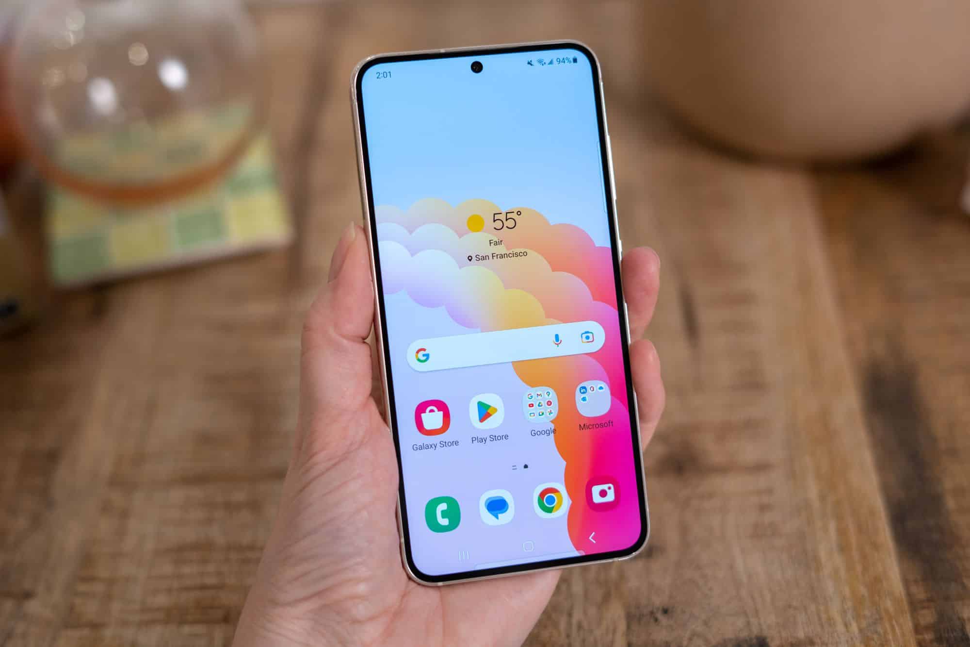 Màn hình AMOLED cao cấp