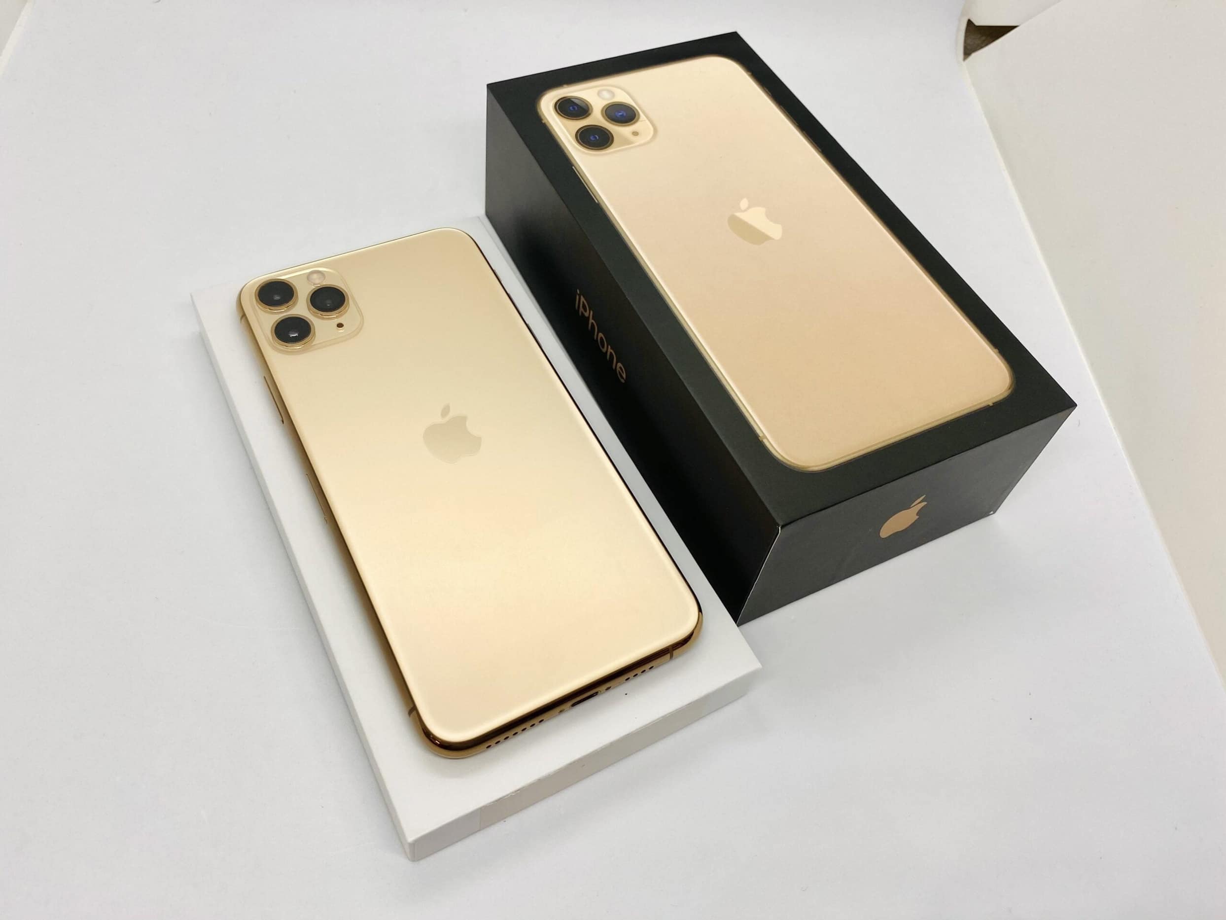 Thông tin chi tiết của sản phẩm iPhone 11 Pro Max Quốc Tế