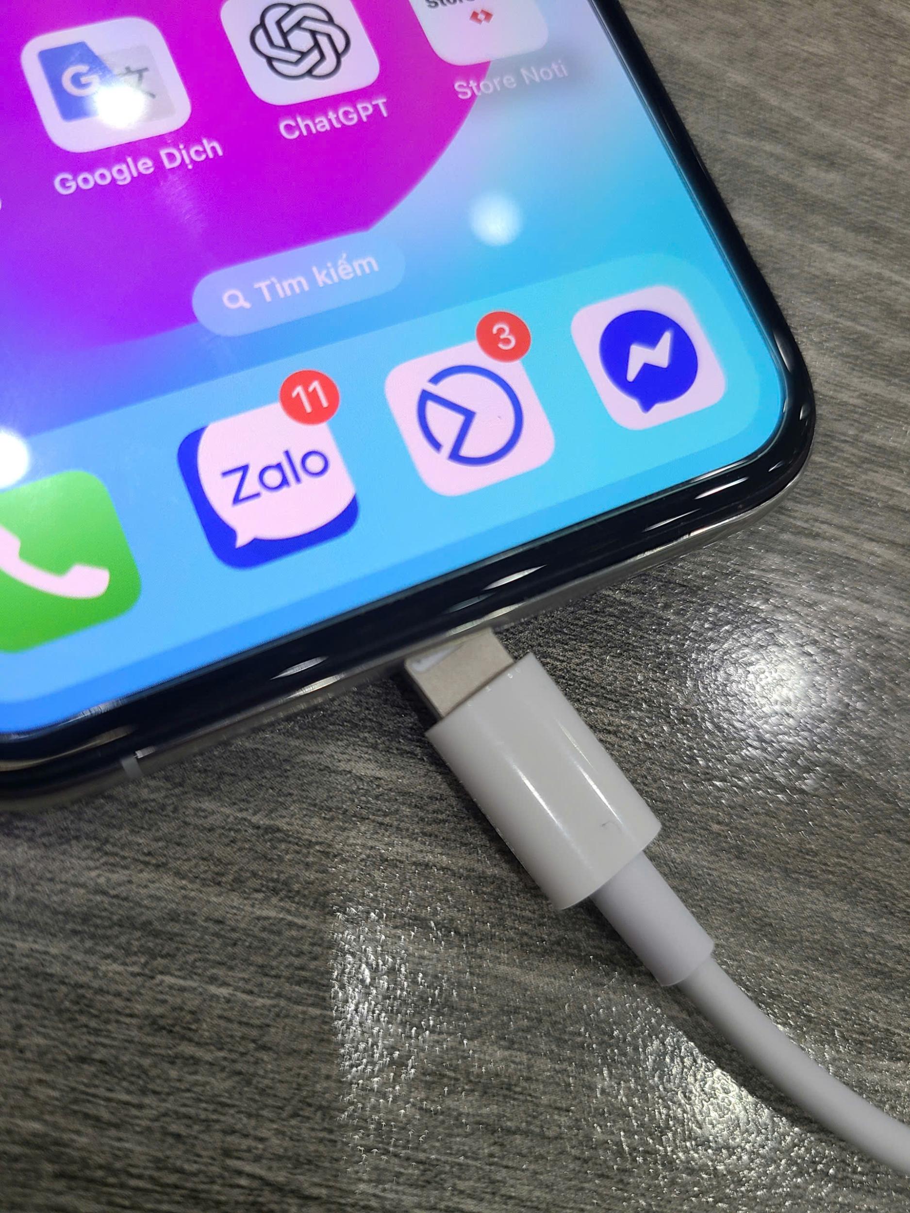 iPhone báo sạc chậm. Cách khắc phục 